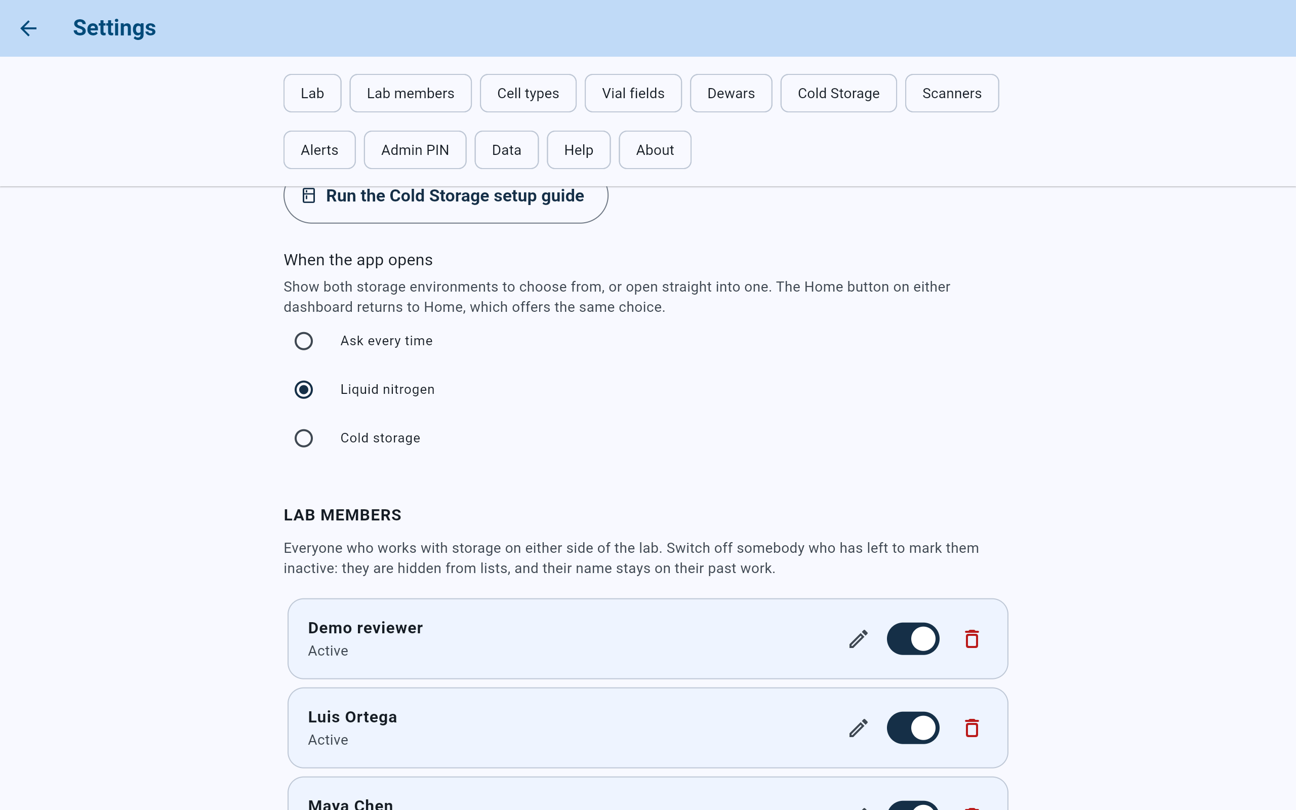 CryoIndex Settings with When the app opens below Run the Cold Storage setup guide: the explanation, and three choices with Liquid nitrogen selected, above the Lab members section.