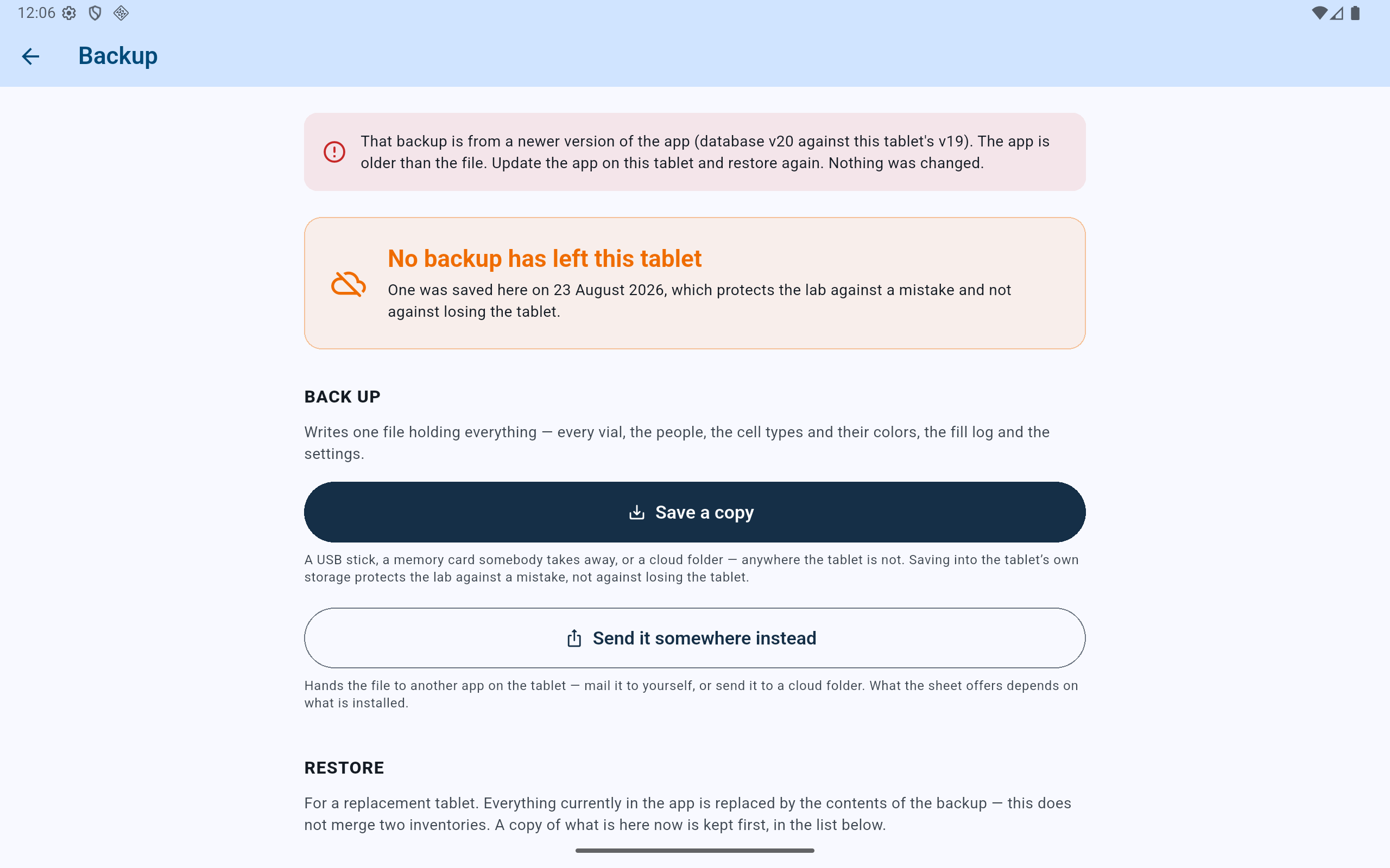 CryoIndex refusing a newer-format backup and instructing the user to update the app without changing the current inventory.